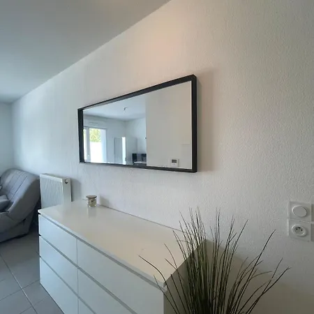 Avec Place De Parking Privee Бейонн