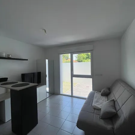 Avec Place De Parking Privee Апартаменты Бейонн